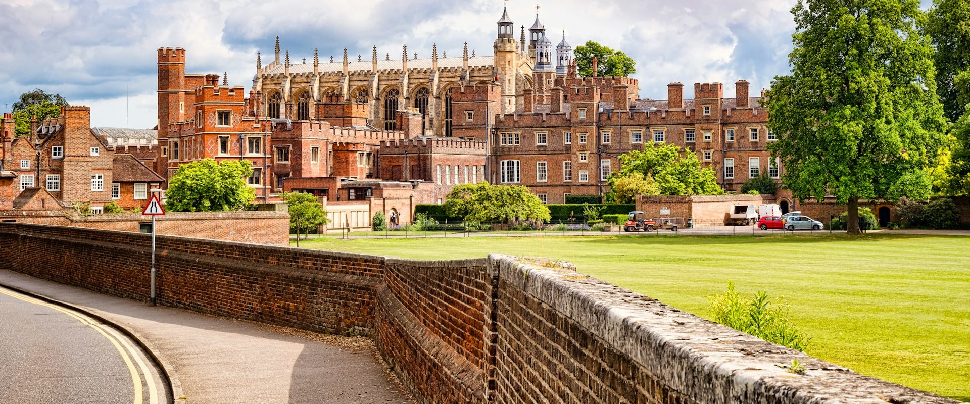 Understanding the High Tuition Costs of UK Independent Schools and Universities